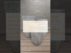 Pot de fleur en argile fibreuse ronde grise à motif géométrique fissuré, léger, durable, nécessitant peu d'entretien, avec un motif mosaïque, pour la décoration de la villa de vacances, du bureau, des jardins sur le toit et des projets d'aménagement paysa
