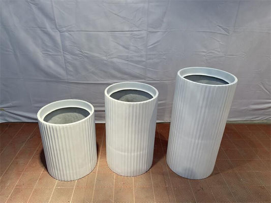 acheter Pottes de fleurs en fibre de verre de jardin Planteur en résine en noir et blanc online manufacture