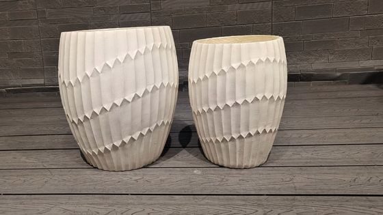 acheter Planteur en fibre d'argile de conception unique avec surface lisse et trous de drainage online manufacture