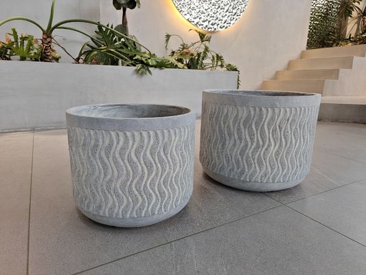 acheter Stylé et durable Notre planteur en argile renforcée est le choix parfait pour les jardins modernes online manufacture