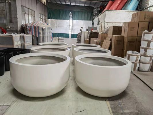 Grands pots de plantation de fibre de verre pour la décoration de jardins extérieurs