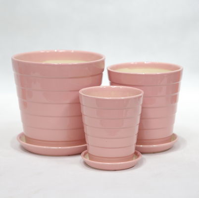 Des pots de céramique modernes brillants fabriqués à la main pour la verdure intérieure