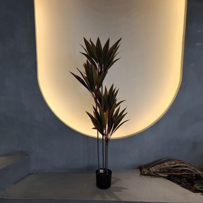 Faux végétaux résistants aux UV réalistes pour les jardins verticaux intérieurs et extérieurs durables
