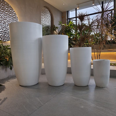 Pottes à fleurs en fibre d'argile à surface lisse pour les fleurs et la décoration des plantes vertes