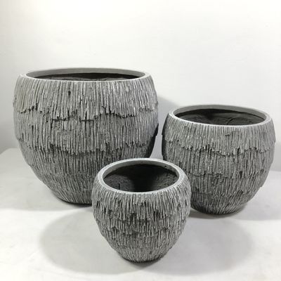 Des pots de jardin en fibre de ciment sur mesure résistant au gel pour l'espace de jardinage