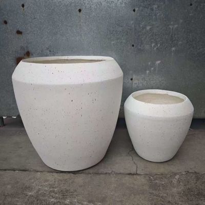 Potes et planteurs de fleurs intérieurs et extérieurs pour l'utilisation au sol à l'intérieur et à l'extérieur