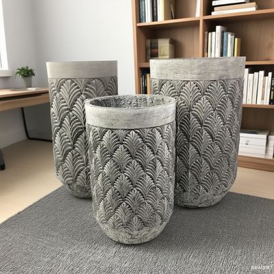 Pot GRC gris cylindrique Motif répétitif de feuilles de palmier Décoration de bureau nécessitant peu d'entretien